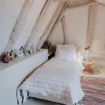 Le Bois De Selves - Maison Authentique Avec Vue Exceptionnelle בית נופש