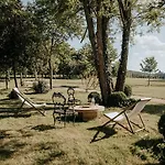 Le Bois De Selves - Maison Authentique Avec Vue Exceptionnelle בית נופש