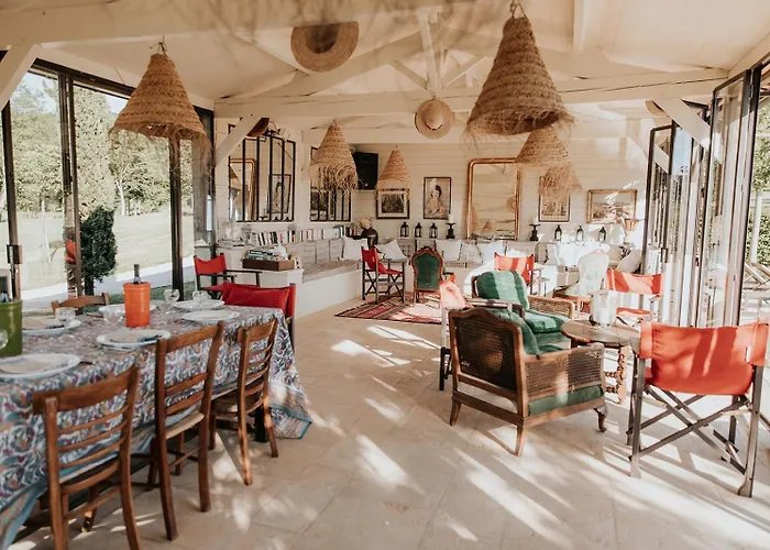 Le Bois De Selves - Maison Authentique Avec Vue Exceptionnelle Feriehus